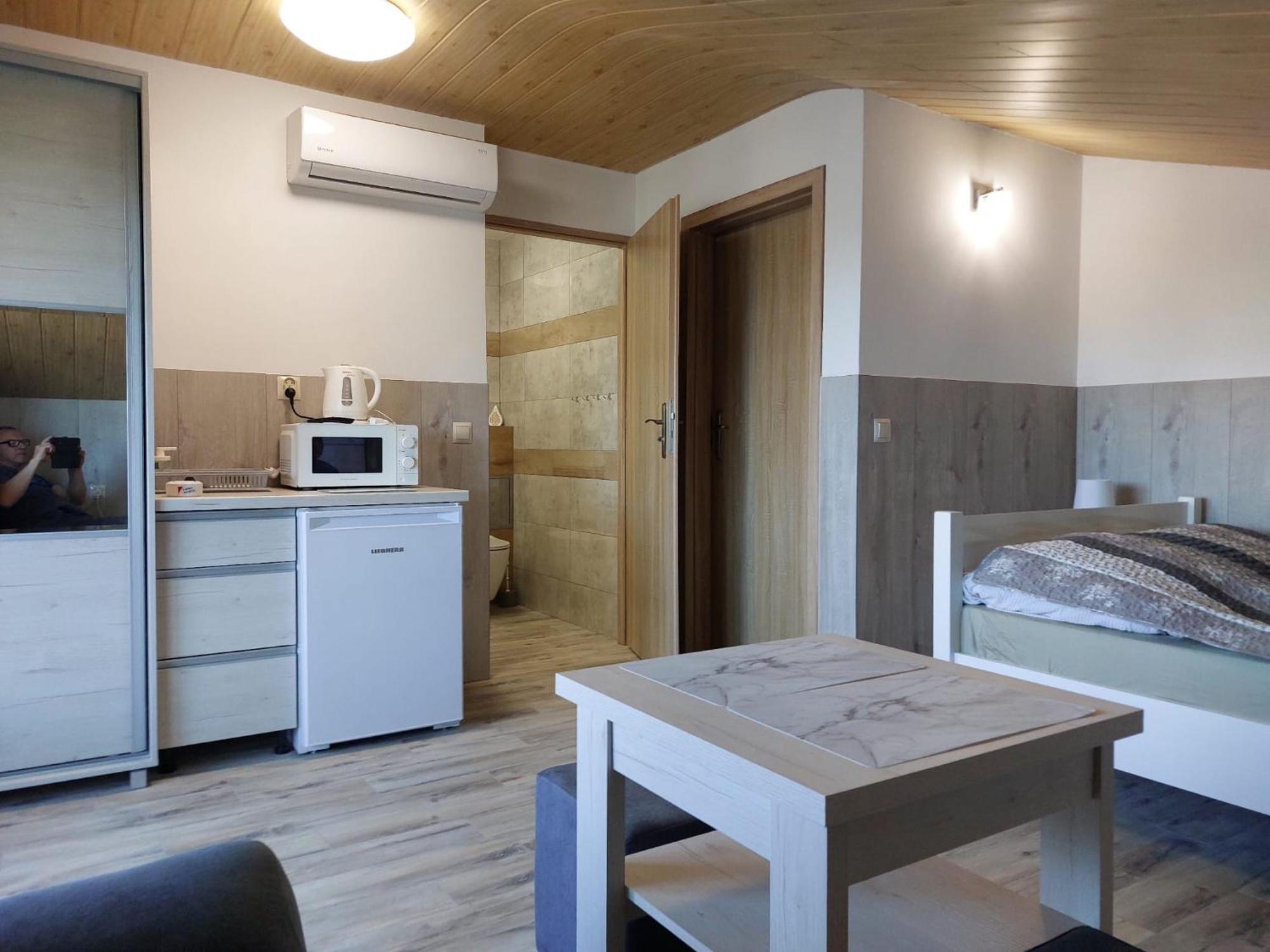 Homestay Rega